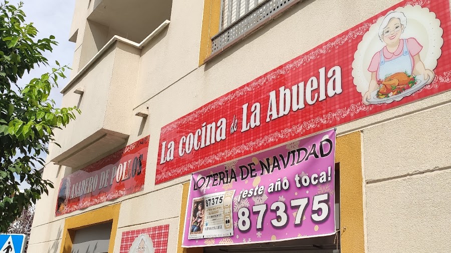 Asador De Pollos La Cocina De La Abuela