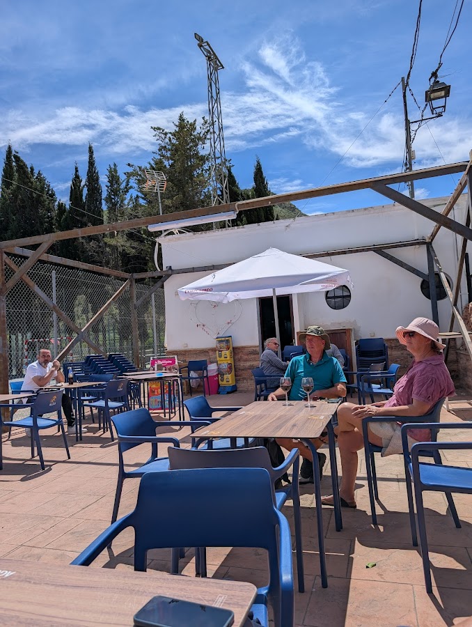 Bar entrenaranjos