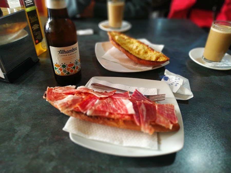 Café Bar Montecarlo
