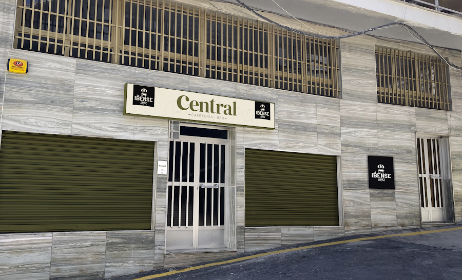 Cafetería Central | La Peza