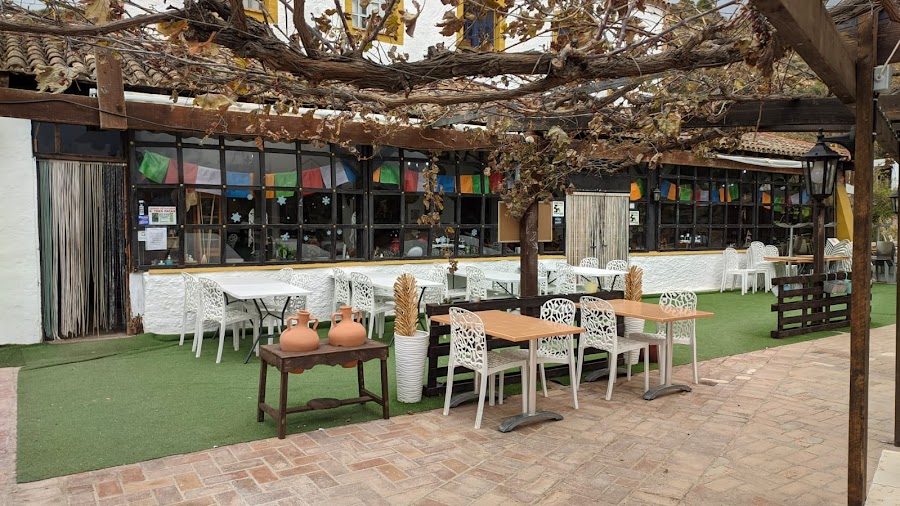 Las Tres Patas Restaurante y Alojamientos