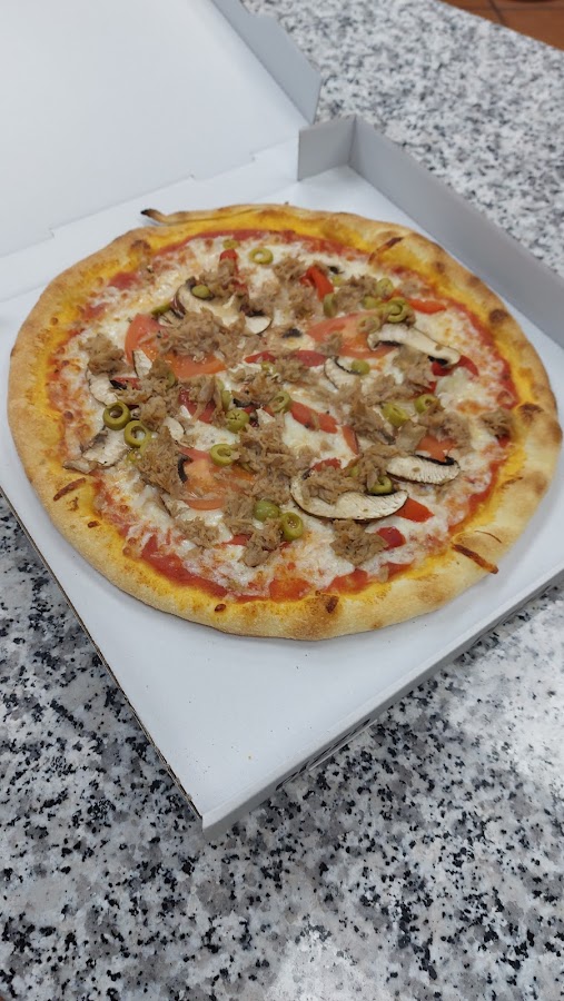 PIZZERÍA & KEBAB NEVADA