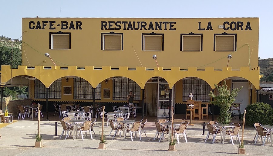 BAR TAPERIA LA CORA